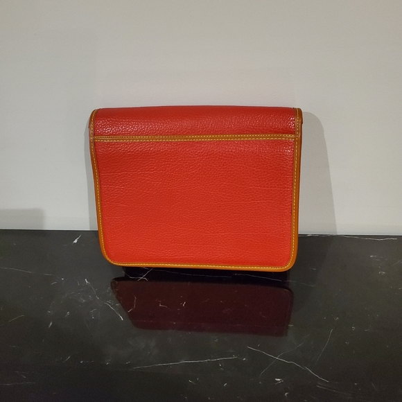 Vintage Dooney & Bourke Weather Leather Bag - Picture 2 of 4